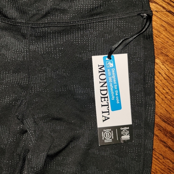 NWT Mondetta Fleece Lined Reflective Black Camo Leggings - Picture 2 of 9
